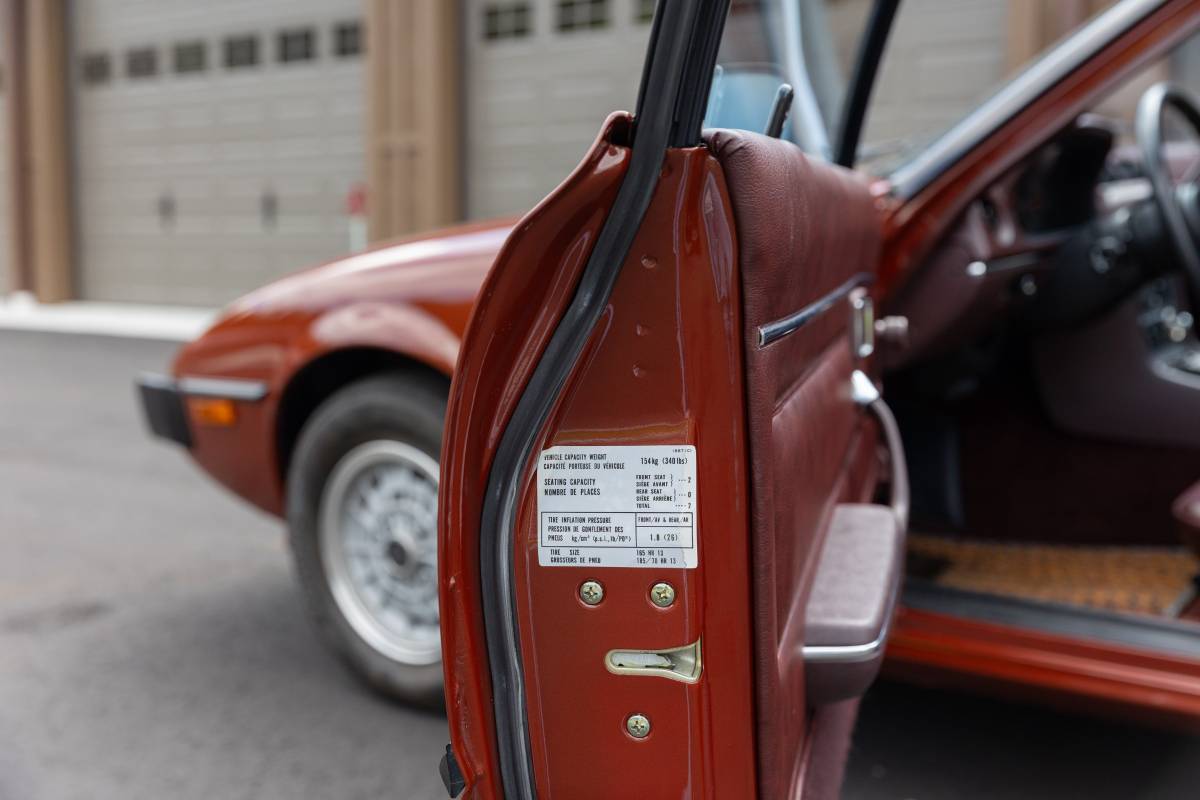 Mazda-rx-7-1980-10