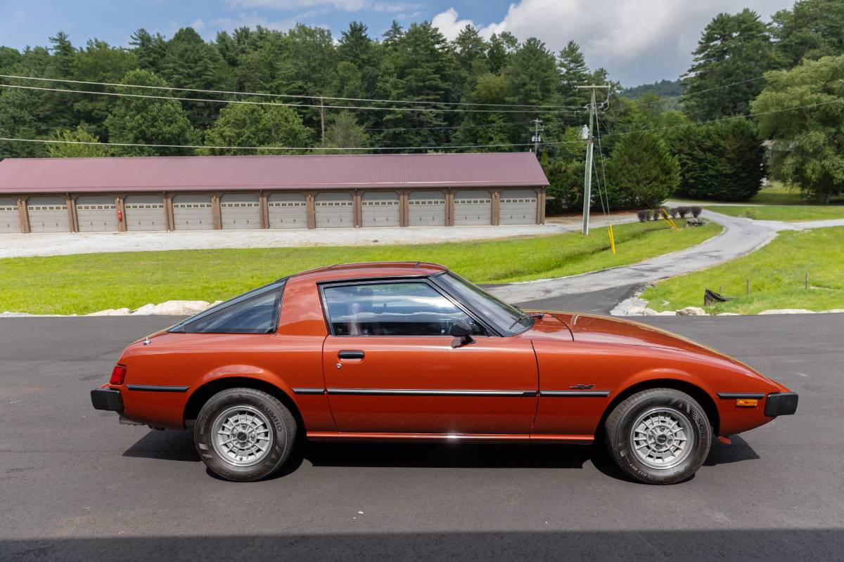 Mazda-rx-7-1980-2
