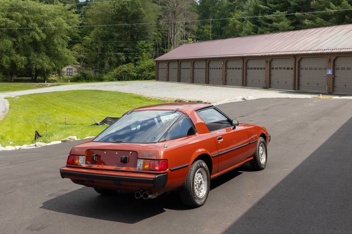 Mazda-rx-7-1980-3