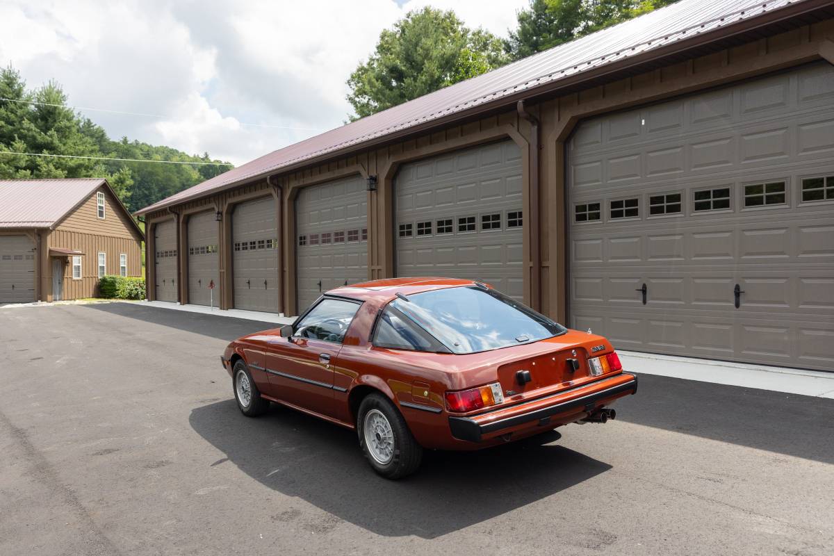 Mazda-rx-7-1980-4
