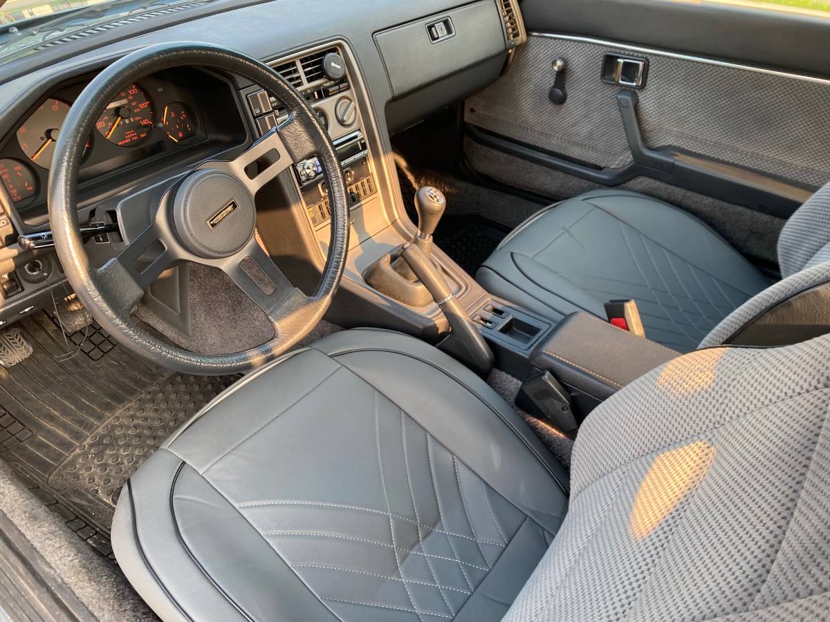 Mazda-rx-7-1985-blue-10