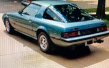 Mazda-rx-7-1985-blue