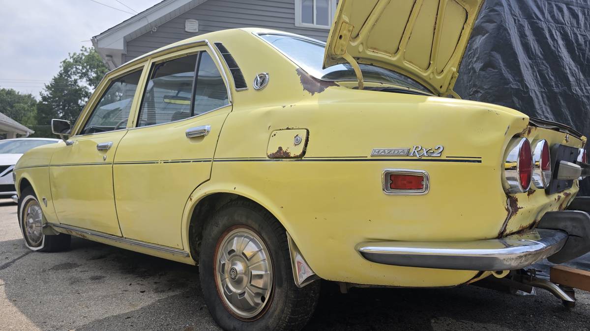 Mazda-rx2-1973-9