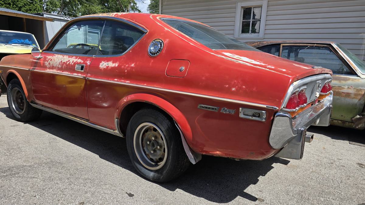 Mazda-rx4-1974-33
