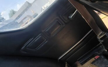 Mazda-rx4-1974-6