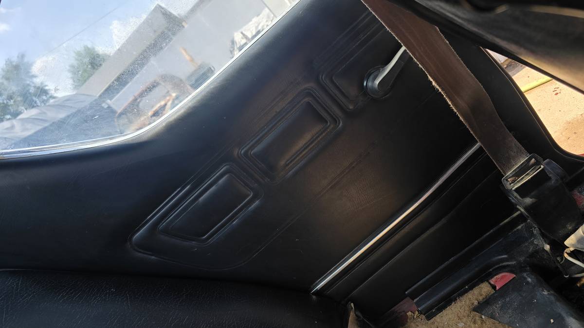 Mazda-rx4-1974-6