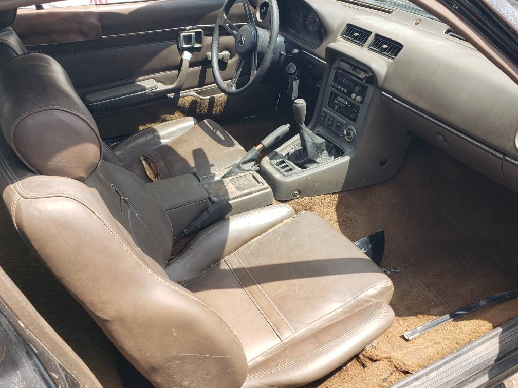 Mazda-rx7-1980-black-3