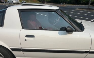 Mazda-rx7-1985-white-6