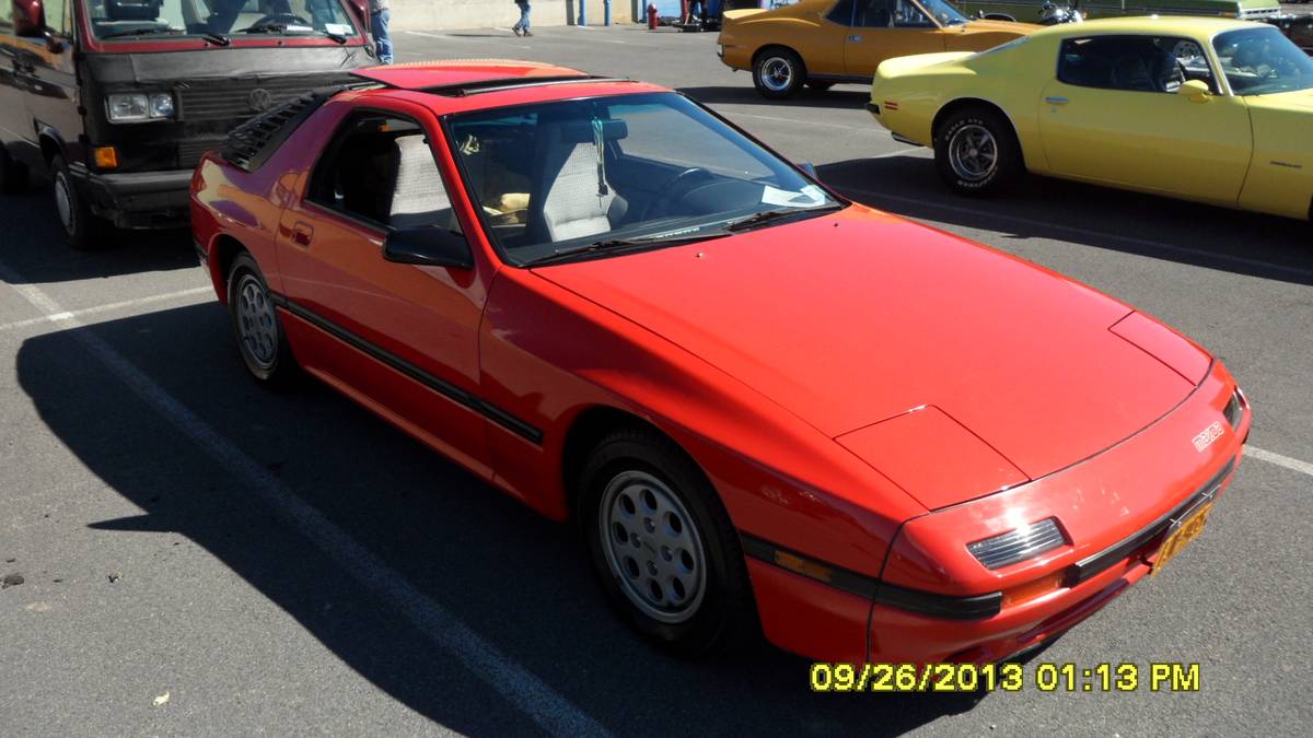 Mazda-rx7-1986-red