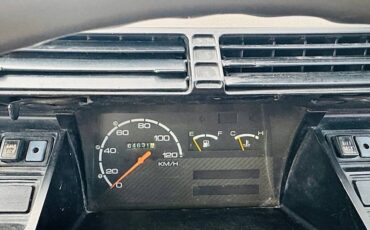 Mazda-scrum-1991-white-7