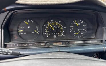 Mercedes-190-d-diesel-1986-blue-2