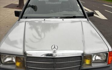 Mercedes-190-d-diesel-1986-blue-6