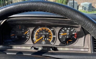Mercedes-190e-2.3-1991-grey-3