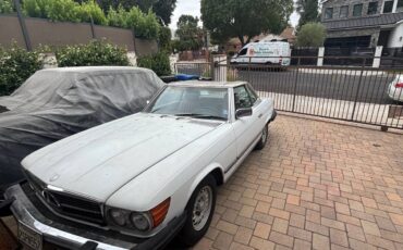 Mercedes-1985-white