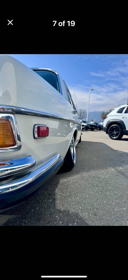Mercedes-280s-1970-white-11
