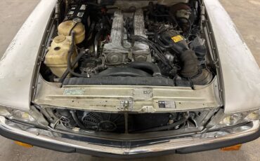 Mercedes-280sl-1984-silver-20
