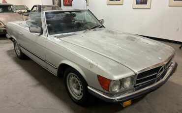 Mercedes-280sl-1984-silver