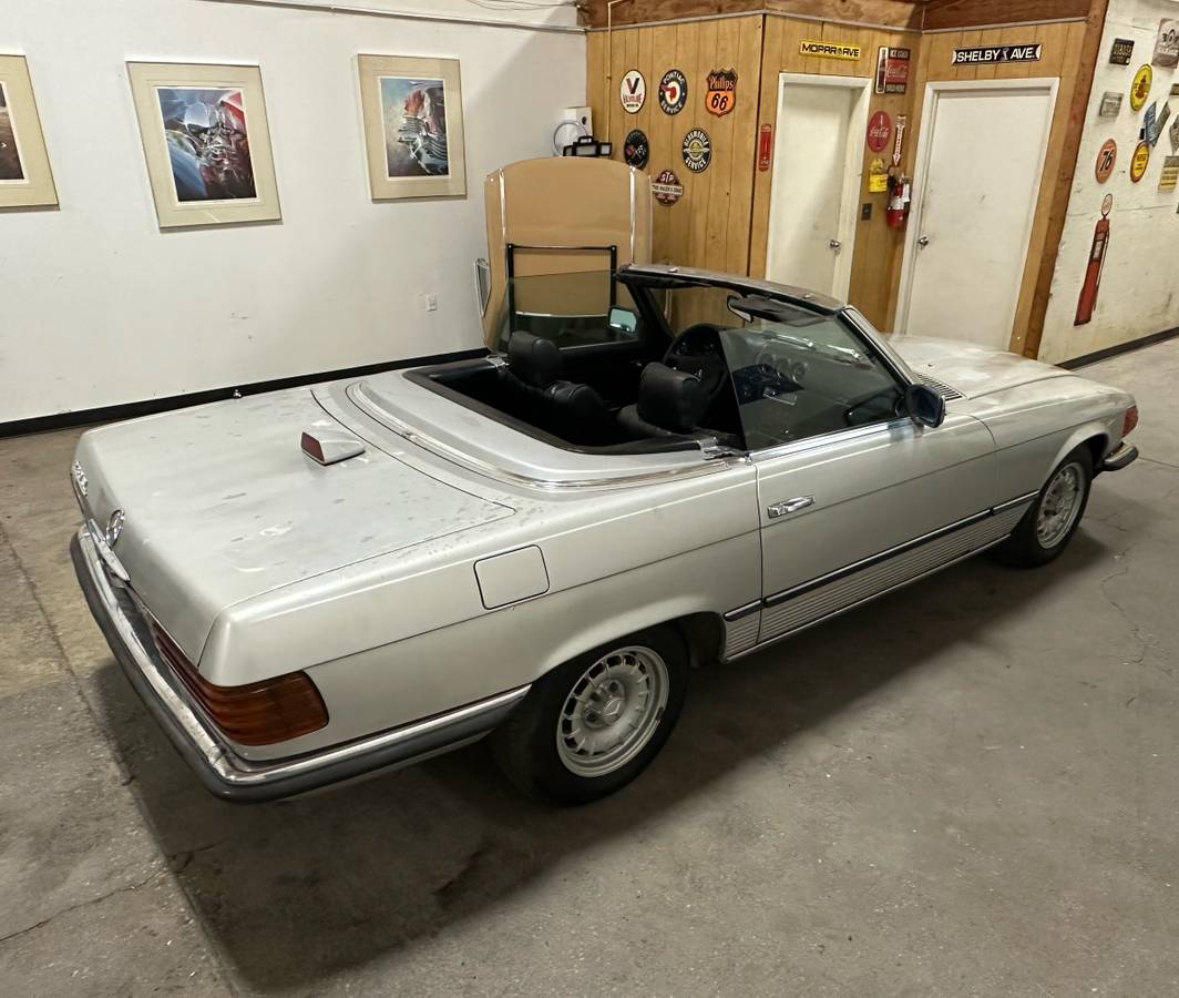 Mercedes-280sl-1984-silver-7