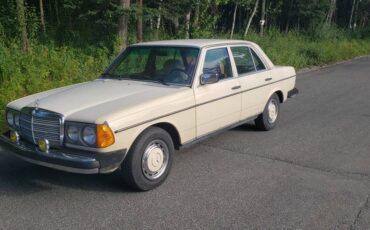 Mercedes-300d-diesel-1979-yellow