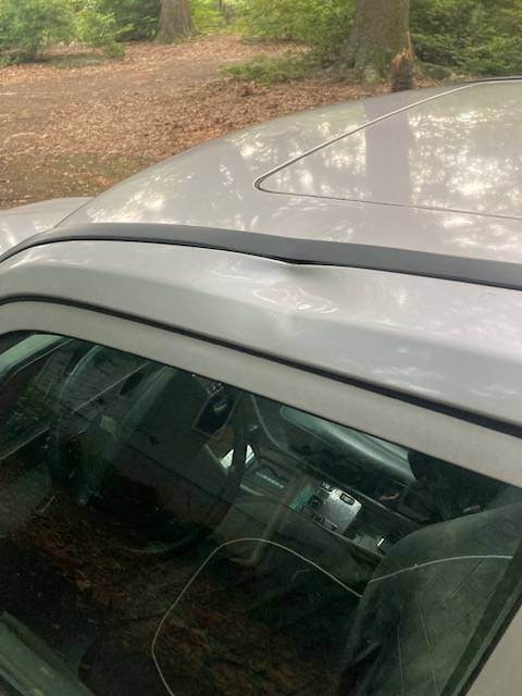Mercedes-300e-1989-grey-11