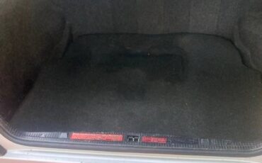 Mercedes-300e-1989-grey-2