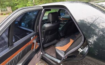 Mercedes-300se-1993-4