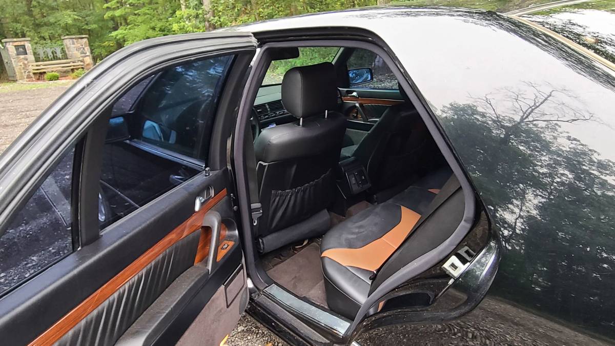Mercedes-300se-1993-4
