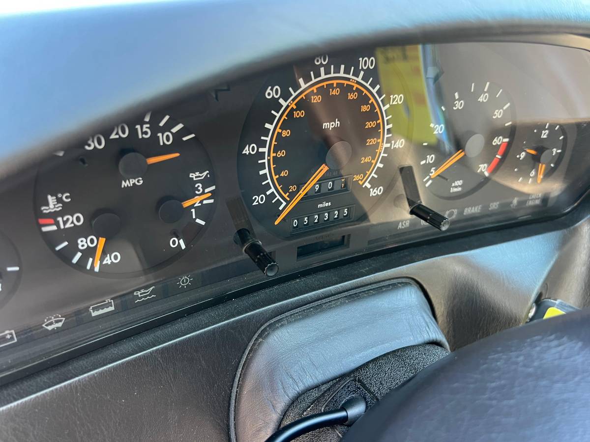 Mercedes-300sl-1992-7