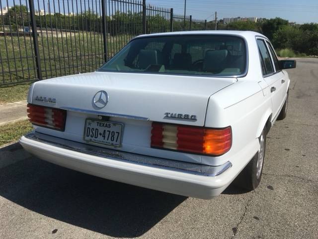 Mercedes-350-sd-diesel-1991-white-3