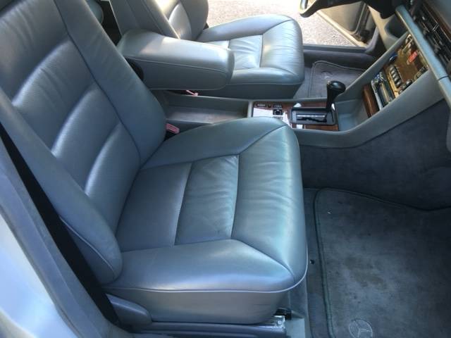Mercedes-350-sd-diesel-1991-white-5