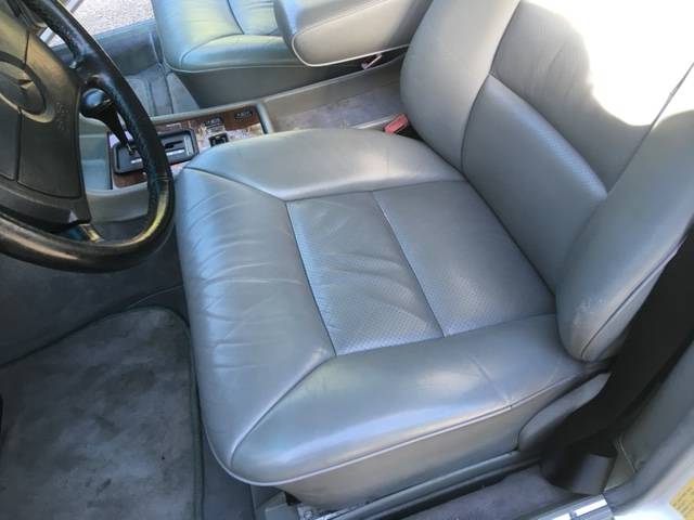 Mercedes-350-sd-diesel-1991-white-6
