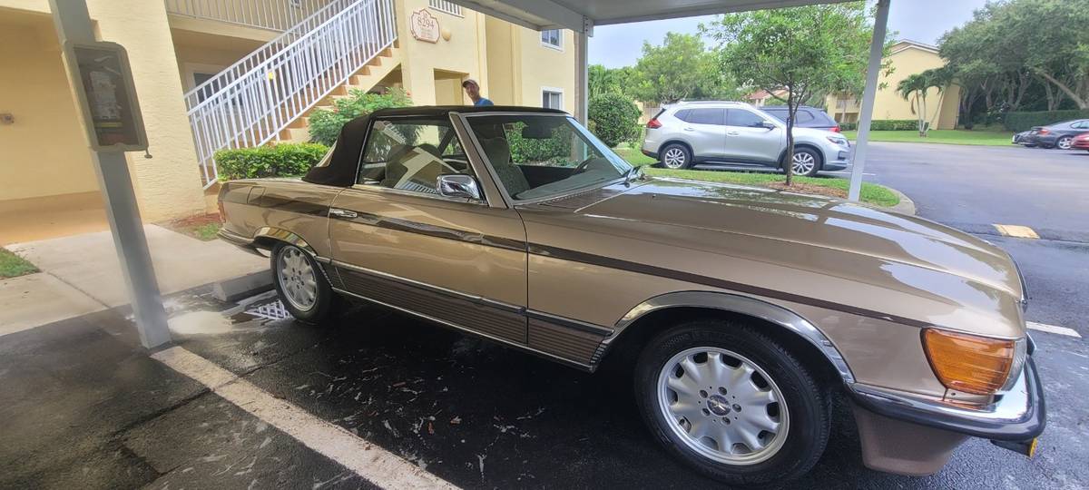 Mercedes-350sl-1971-3