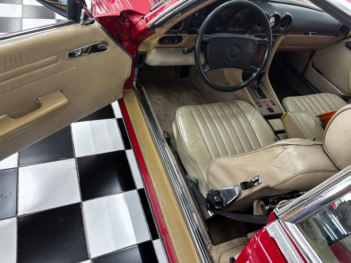 Mercedes-359-sl-1988-red-12