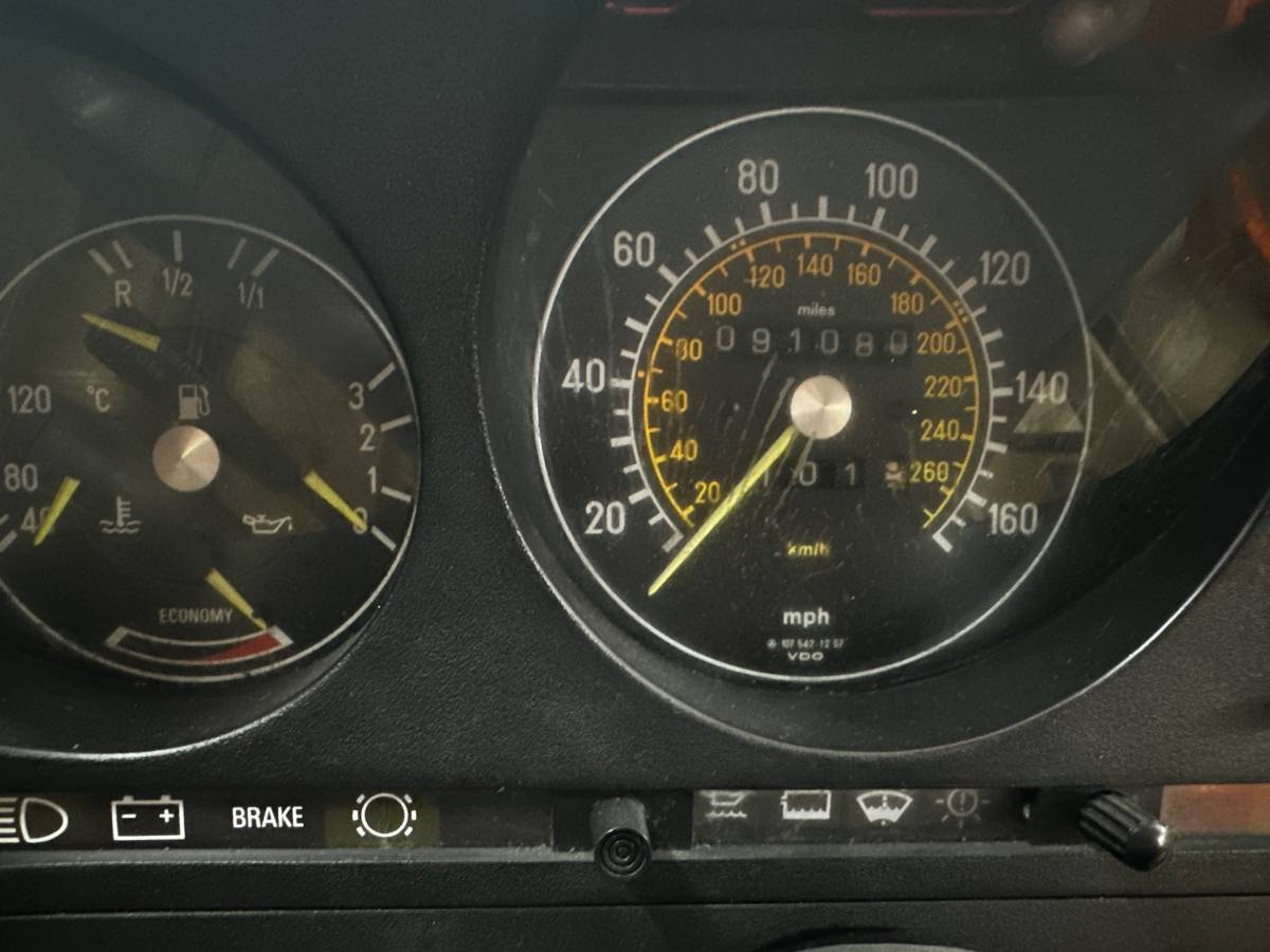 Mercedes-359-sl-1988-red-15