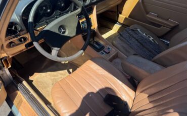 Mercedes-380-1981-10