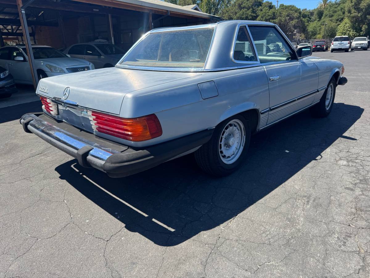 Mercedes-380-1981-2