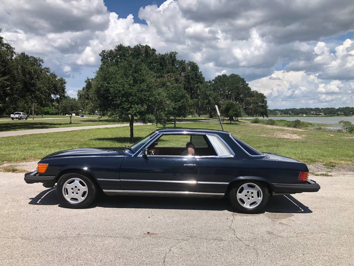 Mercedes-380-slc-1981-blue-1