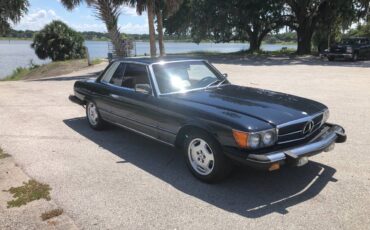 Mercedes-380-slc-1981-blue