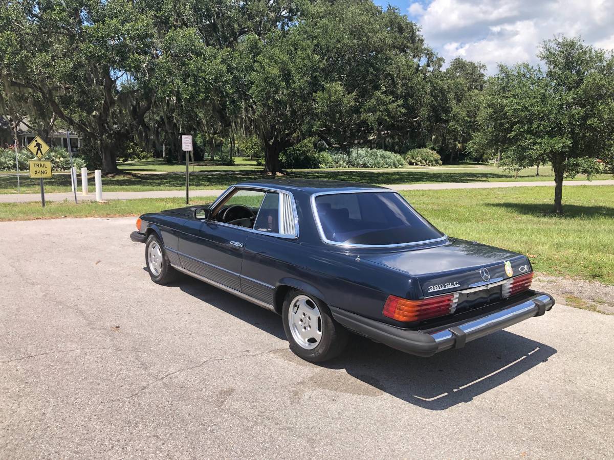 Mercedes-380-slc-1981-blue-6