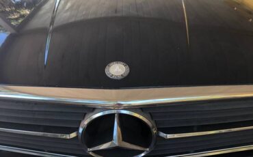 Mercedes-380-slc-1981-blue-7