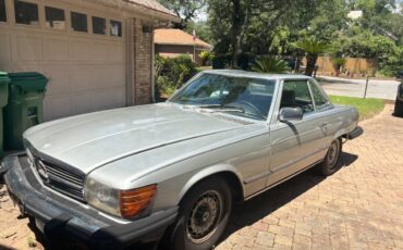 Mercedes-380sl-1984-9