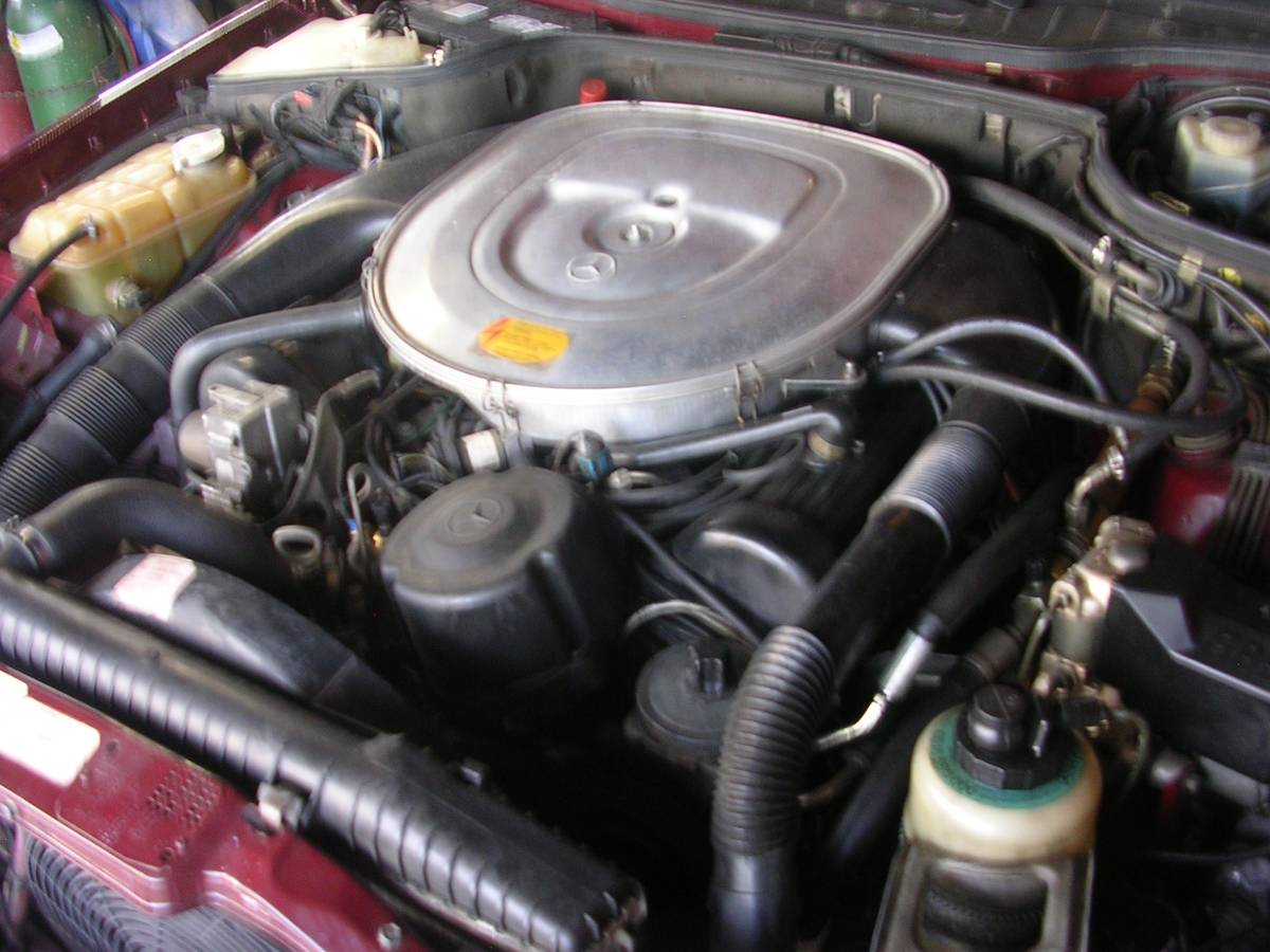 Mercedes-560-sec-1988-custom-3