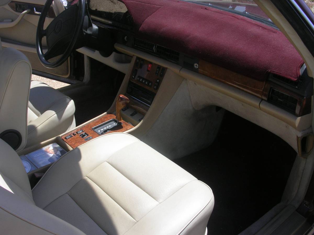 Mercedes-560-sec-1988-custom-6