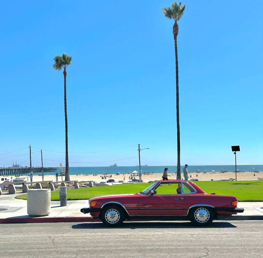 Mercedes-560-sl-1986-red-16