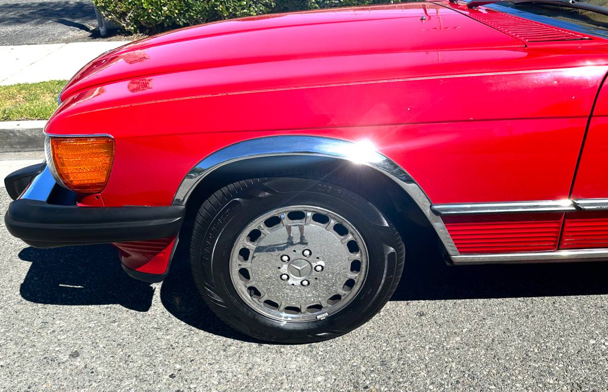 Mercedes-560-sl-1986-red-4