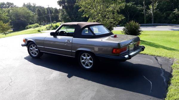 Mercedes-560sl-1987-3