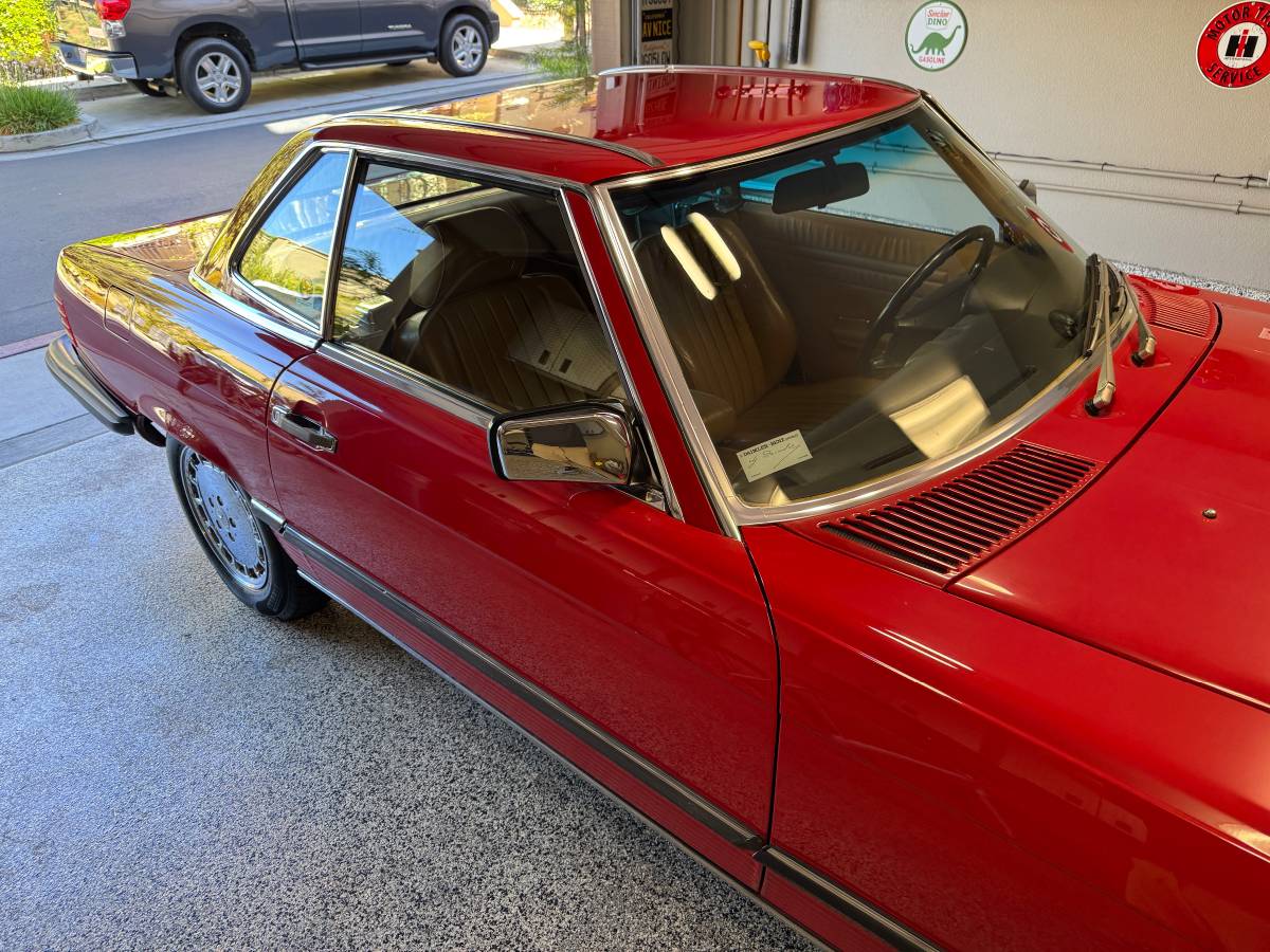 Mercedes-560sl-1987-red-10