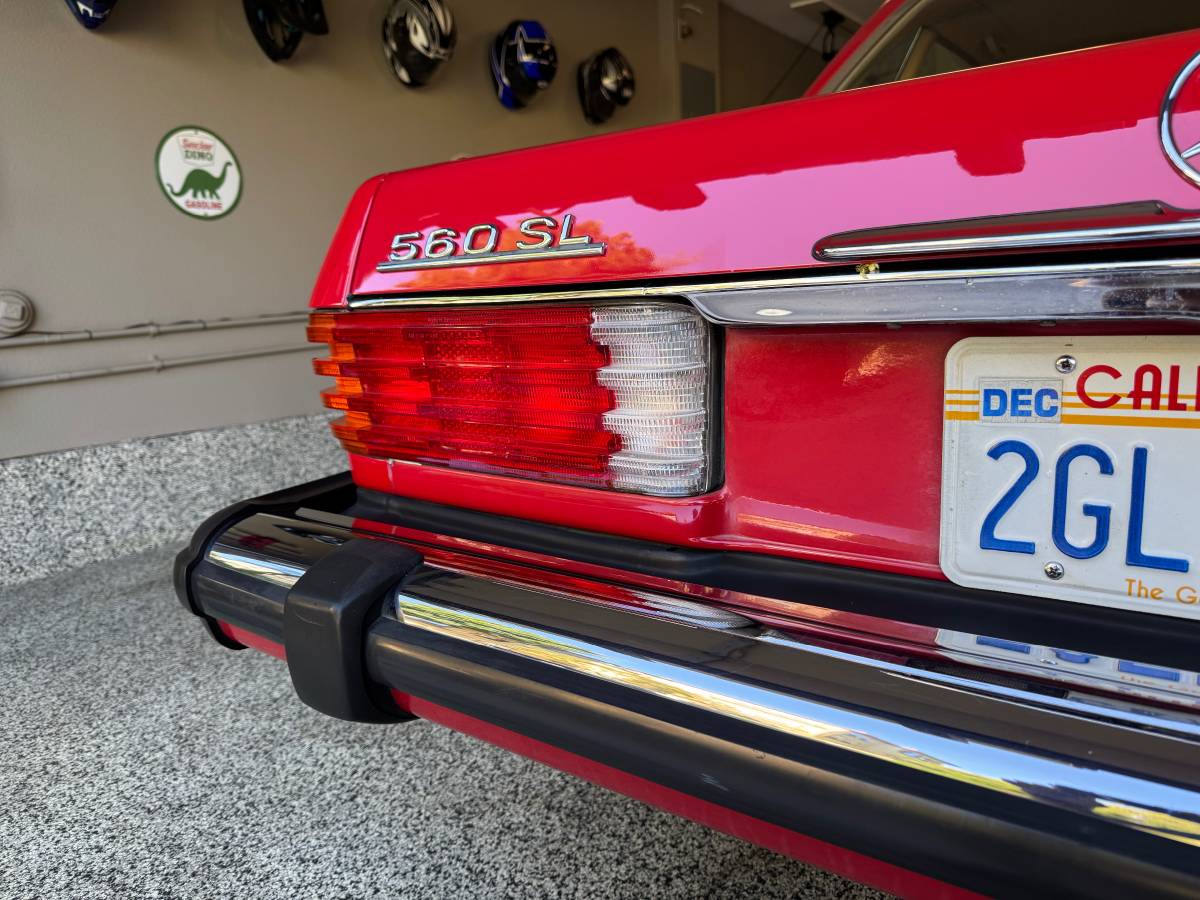 Mercedes-560sl-1987-red-12