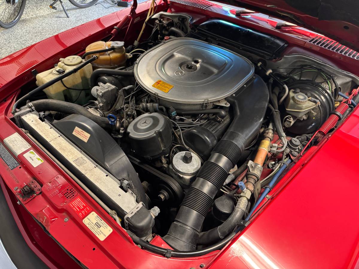 Mercedes-560sl-1987-red-16