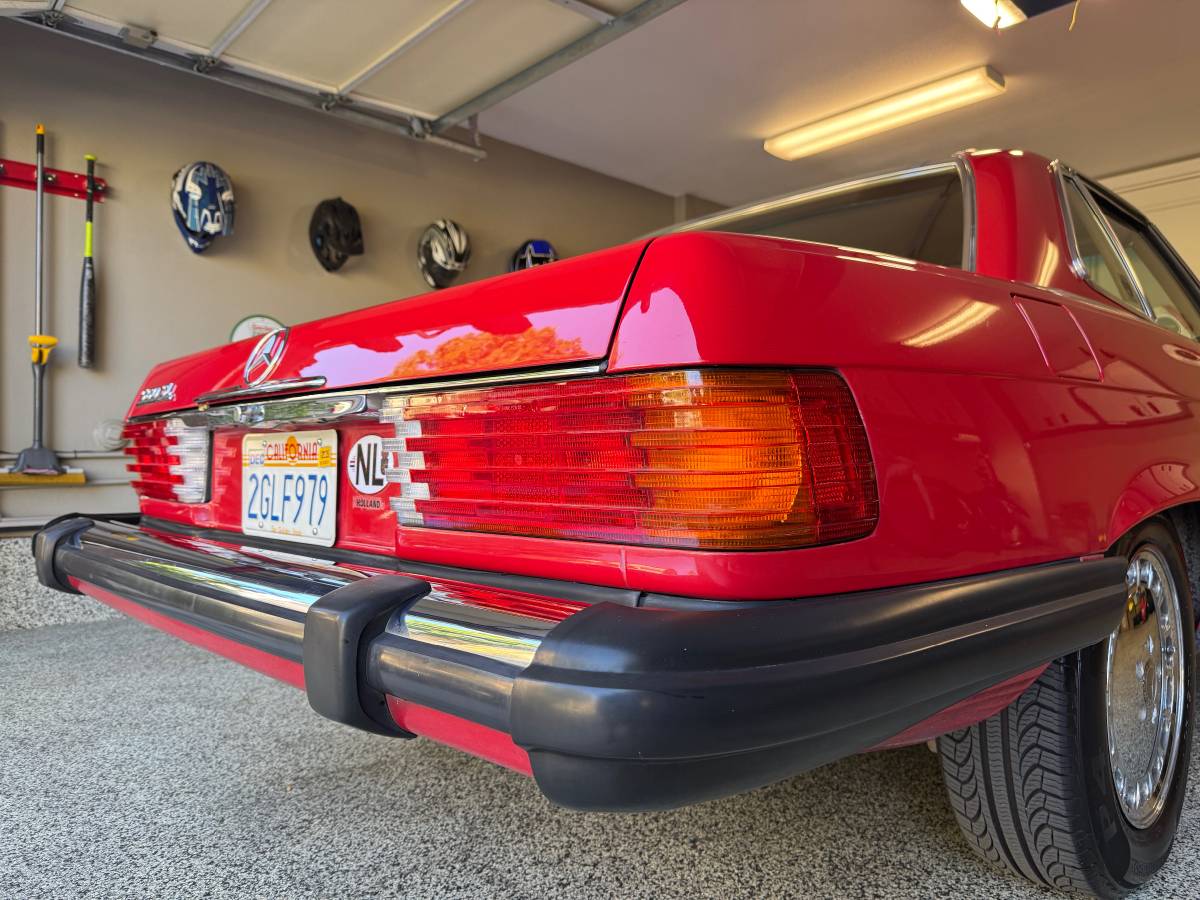 Mercedes-560sl-1987-red-2